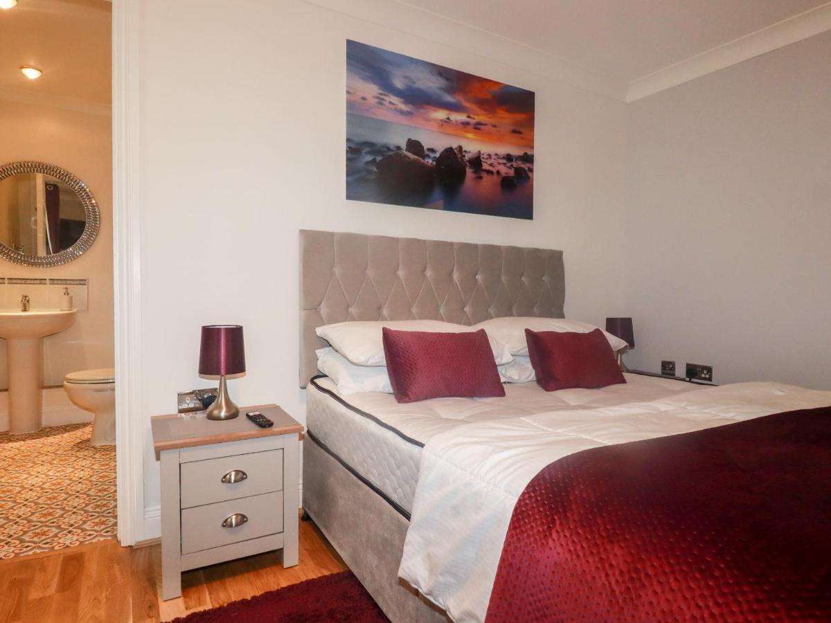 Apartament Flat 2 New Quay Zewnętrze zdjęcie